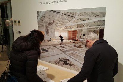 Bigas Luna té una extensa col·lecció d'obres de gran format que ara es mostren a Tarragona.