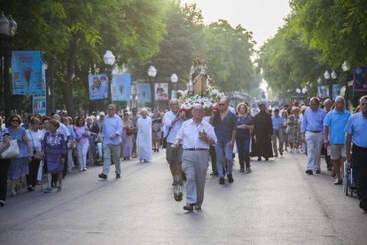 La processó va discórrer per la coca central de la Rambla Nova, fins a arribar al monument dedicat a Roger de Llúria.