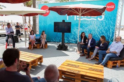 La Plaça de les Comunitats Autònomes ha estat l'escenari per presentar el projecte 'Mares Circulares'.