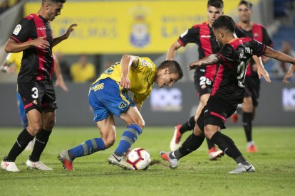 La Unión Deportiva Las Palmas se acabó imponiendo a un CF Reus Deportiu muy afectado por el gran número de bajas.