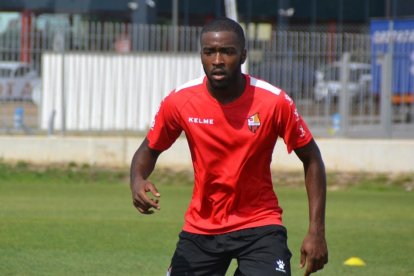 Shaq Moore, última peça en arribar al CF Reus, ja es va entrenar amb els seus companys.