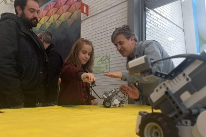 Taller de robots de l'Escola Tècnica Superior d'Enginyeria de la URV.