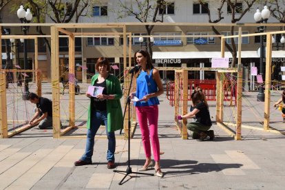 Inma Rodríguez, consellera de Turisme de Tarragona i la directora del Minipop, Núria Serrano.