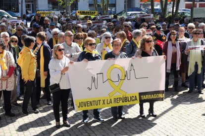 Imatge d'arxiu de la concentració del col·lectiu al jardí vertical de la Tabacalera.