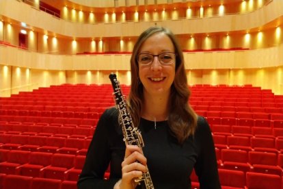 Blanca Sans, a l'auditori, treballa com a ajudant d'oboè solista a la JönKöping Sinfonietta.