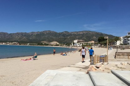 Una de las mejoras que se han realizado en las playas de Vandellòs i l'Hospitalet de l'Infant.