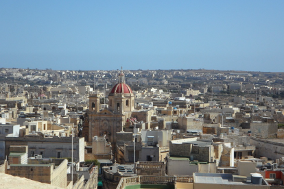 El matrimoni viu en una rica regió agrícola al nord de Rabat.