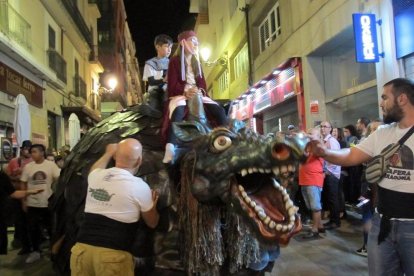 «La Cucafera baixa» se celebra desde el año 2014 por Santa Tecla.