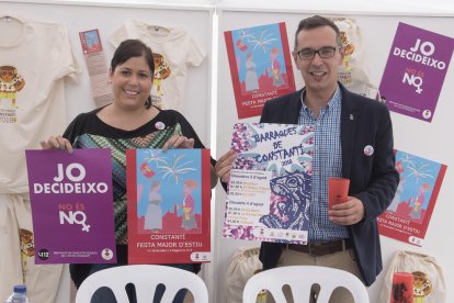 L'alcalde de Constantí, Òscar Sánchez, i la regidora de Festes, Meritxell Cano, han presentat el programa de la Festa Major d'Estiu.