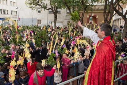 Un instant de la benedicció a l'Església de Sant Francesc.