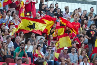 Així lluïen les grades del Nou Estadi