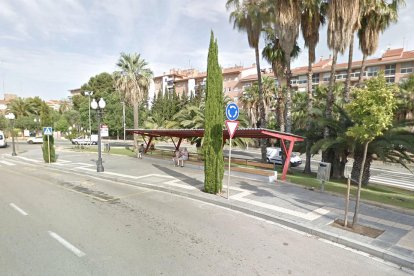 Parada de la EMT en la Vall de l'Arrabassada de Tarragona.