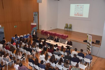 Los ganadores del premio al trabajo de recerda de bachillerato