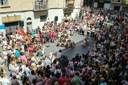 Imatge d'arxiu d'un instant de la Cercavila de la Festa Major de Santa Anna 2017.