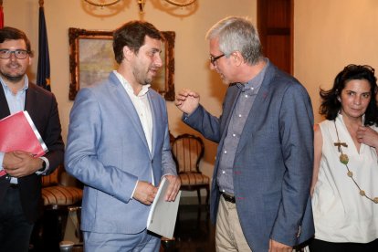 Imagen de archivo de Antoni Comín y Ballesteros en un encuentro en el Ayuntamiento de Tarragona.