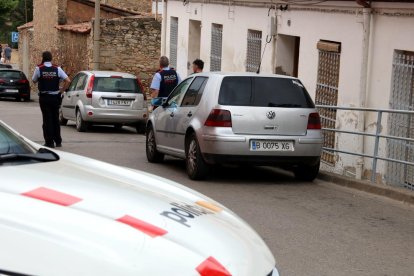 Imagen de los Mossos en el lugar de los hechos.