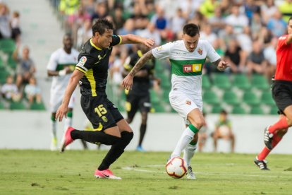 Imagen del partido de la primera jornada que el Elche jugó en casa contra el Granada.