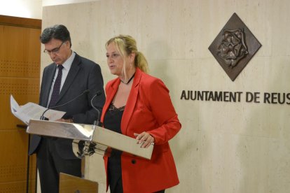 Imagen de la rueda de prensa en que se ha dado a conocer el acuerdo entre el Ayuntamiento y los restauradores para la unificación del horario de terrazas.