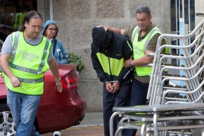 El detenido por la explosión del taller clandestino de pirotecnia en Tui ha pasado a disposición judicial.