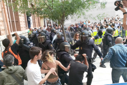 Imatge d'arxiu de les càrregues policials