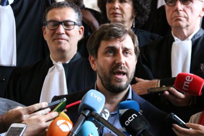 Toni Comín durante una comparecencia ante la prensa en Bruselas.