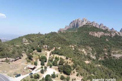 Es manté la restricció d'accés a Montserrat.