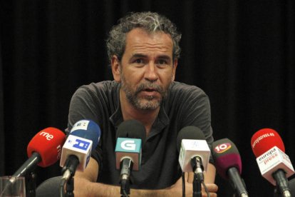 El actor Willy Toledo durante una rueda de prensa.