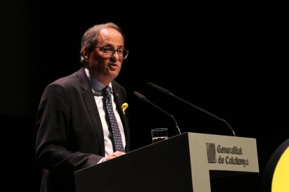 El presidente de la Generalitat, Quim Torra, durante la conferencia 'El nostre moment', en el TNC.