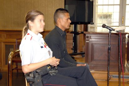 Foto de archivo del supuesto violador reincidente Edwin Enrique Granda durante el juicio del 2011 en la Audència de Girona.