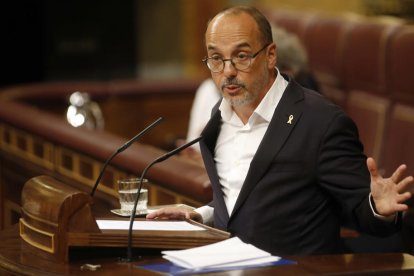 El portaveu del PDeCAT al Congrés de Diputats, Carles Campuzano, durant el debat de la moció de censura al president del govern, Mariano Rajoy