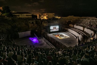 L'espectacle, disponible en quatre idiomes, recrea la història de la Tarragona romana.