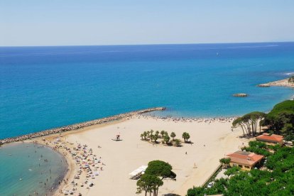 Imagen de la playa de l'Ardiaca de Cambrils