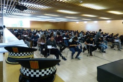 Los aspirantes tendrán que superar un concurso-oposición que también contará con un curso formativo y un periodo de prácticas en el cuerpo policial.