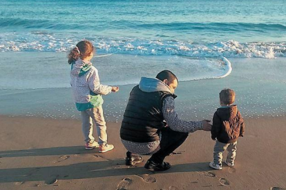 Els tres integrants de la família.