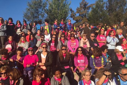 Part del grup es va fer la foto de família en arribar a la meta situada al Parc del Francolí.