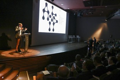 Pere Estupinyà, comunicador científico y bioquímico, fue el conductor del acto de clausura.