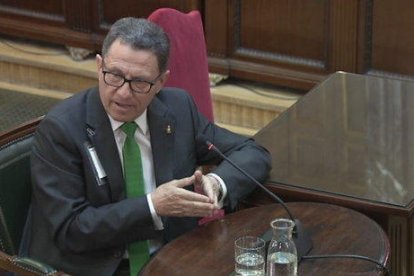 El jefe de la Guardia Civil en Cataluña durante el 1-O, Àngel Gozalo, durante la comparecencia en el Tribunal Supremo.