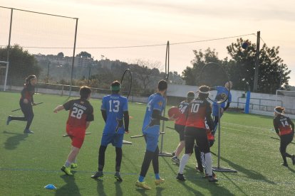 Un dels partits que s'estan disputant aquest matí a Altafulla