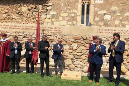 Imatge de la inauguració de la plaça 1 d'Octubre de Montblanc.