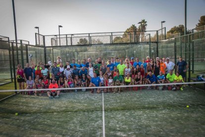 Els participants al torneig es van fotografiar després de finalitzar-lo.