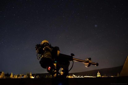 Prades está proyectado un Parc Astronòmic de les Muntanyes de Prades (PAMP) que se situará en el Pla de la Guardia.