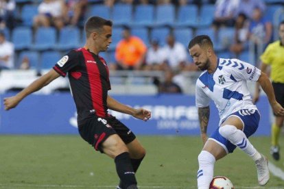 Carbonell en una acció al partit d'avui