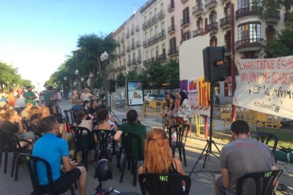 La presentación se ha hecho delante del OMAC en la Rambla Nova.