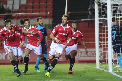 Berat Sadik celebrando el gol que daba los tres puntos al Nàstic en el partido contra el Albacete.