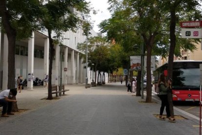 El carril bici unirà el campus Sescelades i Catalunya i discorrerà pels Quatre Garrofers.