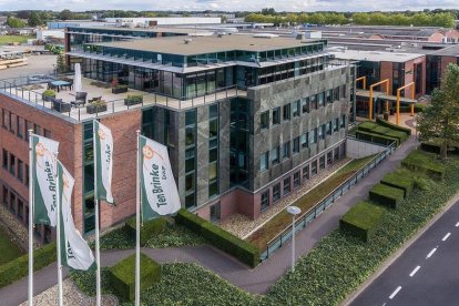 Sede central de Ten Brinke Group en Holanda, que este año celebra el su 117 aniversario.