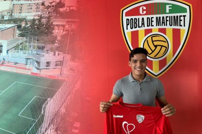 Mohamed Lamkadem se incorpora a la Pobla B para la próxima temporada.