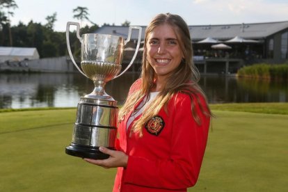 Imatge facilitada per l'Associació Europea de Golf de la golfista Celia Barquín.