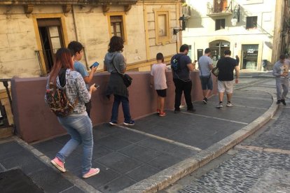 Un grup d'Entrenadors Pokémon per Tarragona