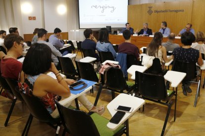 Acte inaugural del projecte 'Enginy', centrat en parcs temàtics, a la Diputació de Tarragona.